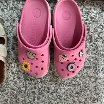 A101 Crocs Terliğinin İlk Yıkamada Patlaması Ve Küçülmesi