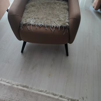 İstikbal Koltuğum Kırıldı, Servis 10 Gün Boyunca Cevap Vermedi