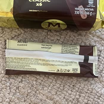 Magnum Mini Classic Pakette Boş Çubuk Ve Eksik Dondurma