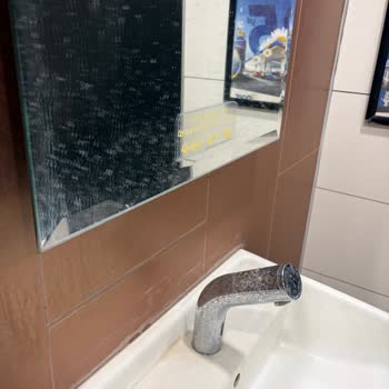 Kurşunlu Yolundaki Opet İstasyonunda Tuvalet Ve Lavabo Hijyeni Acilen İyileştirilmeli