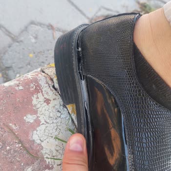 Ayakkabının Hızlı Kırılması Ve Garanti Tamirinde Cevap Almama