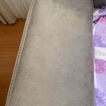 Kısa Sürede Renk Atan Koltuk Takımında Kalite Sorunu Ve Uzayan Servis