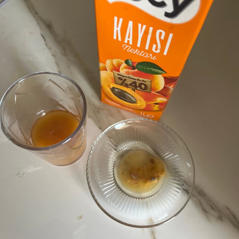 Jucy Meyve Suyunda Plastik Parça Tespit Edildi