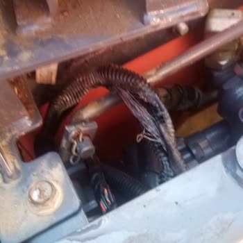 Kubota M5072 Elektrik Tesisatında Tekrarlayan Arızalar Ve Yangın Sorunu