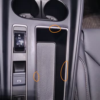 Yeni Skoda Elroq Orta Konsol Soyulması Garanti Kapsamı Talebi