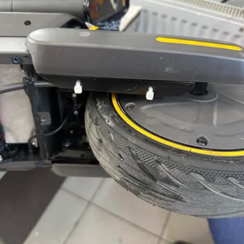 A101 Sıfır Satılan Scooter Açılmış Ve Etiketi Yırtılmış