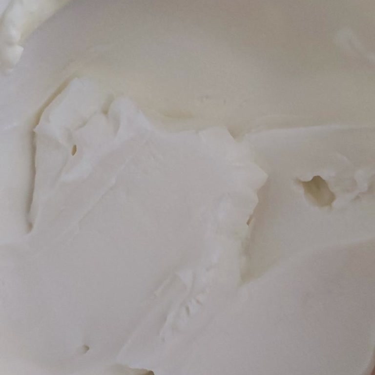 Sarıgazi Taze Pazarda Alınan Eker Süzme Yoğurt Küflü Çıktı