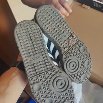 Kullanılmış Adidas Ayakkabı Yeni Olarak Gönderildi, Kupon Ve Bonus Haklarım Yok