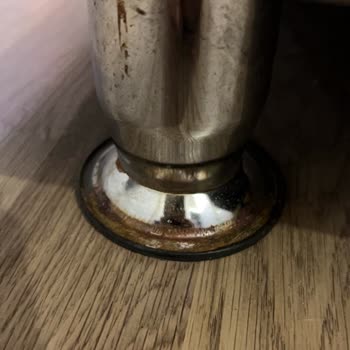 Paslı Baza Ayakları Ve Yırtık İçin Altı Ay Süren Cevapsızlık