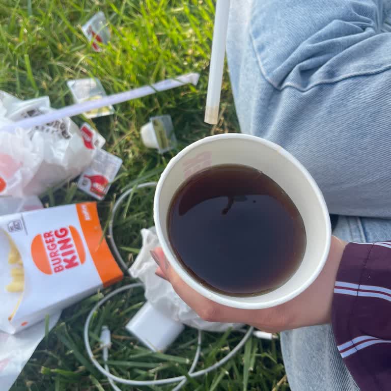 Ağrı Burger King Şubesinde Eksik Sipariş Ve Bozulmuş İçecek İade Talebi