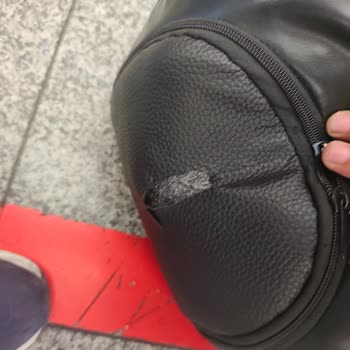 A Jet Bagaj Hasarı: El Yapımı Valizim Yırtıldı, Sorumluluk Alınmadı