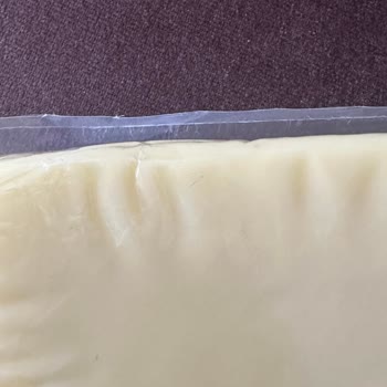 Kaşar Peynirinde Kıl Bulunması Ve Yetersiz Müşteri Hizmeti