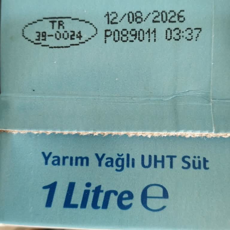 Kocaeli Çayırova BİM Şubesinde İçim Sütünün Kısa Sürede Bozulması