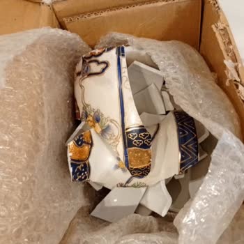 Aras Kargo Antika Çeyiz Eşyalarım Kırıldı, Tazmin Talep Ediyorum