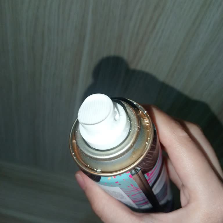 Urban Care Kuru Şampuanı Neredeyse Boş Satıldı