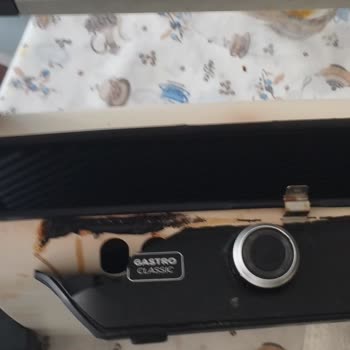 Aras Kargo'dan Kırık Tost Makinesi Teslimatı