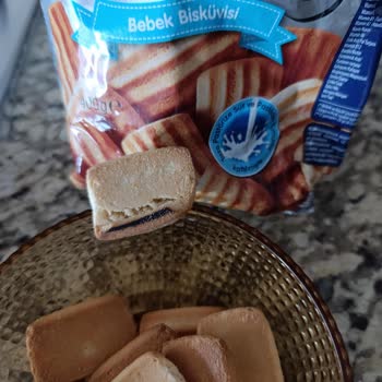Yanmış Bebek Bisküvisi Ve Kalite Kontrolü Sorgulaması