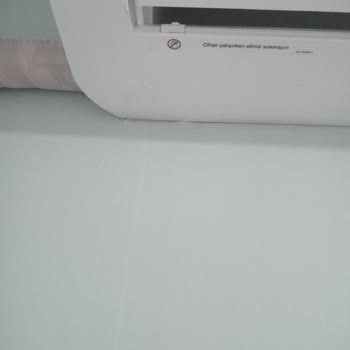 ECA Duvar Tipi Klimada İç Üniteden Sürekli Su Sızması Ve Parkelerimiz Tehlikede