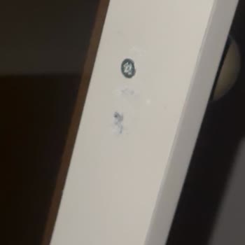 Hasarlı Mobilyalar Teslim Edildi, Değişim Reddedildi Ve Yasal Haklar İnkar Edildi