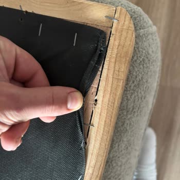 Hasarlı Mobilyalar Teslim Edildi, Değişim Reddedildi Ve Yasal Haklar İnkar Edildi