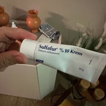 Assos İlaç Dolum Hatası Nedeniyle Yarım Boş Krem Tüpü