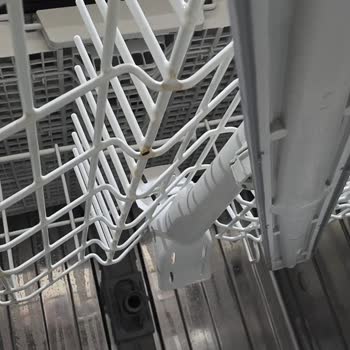 Miele Bulaşık Makinesinde Sepet Paslanması Ve Ücretsiz Değişim Talebi