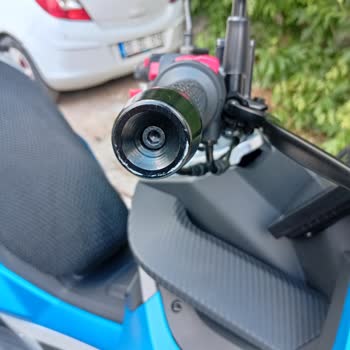 Teslim Edilen Motosiklet Çizik Ve Montaj Hatalı, N11 Ve Satıcı Çözüm Sağlamıyor