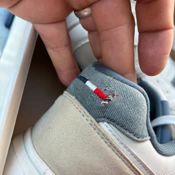 U. S. Polo Assn. Yeni Ayakkabının Dikiş Hatası Ve Mağazanın İade Reddine İtiraz