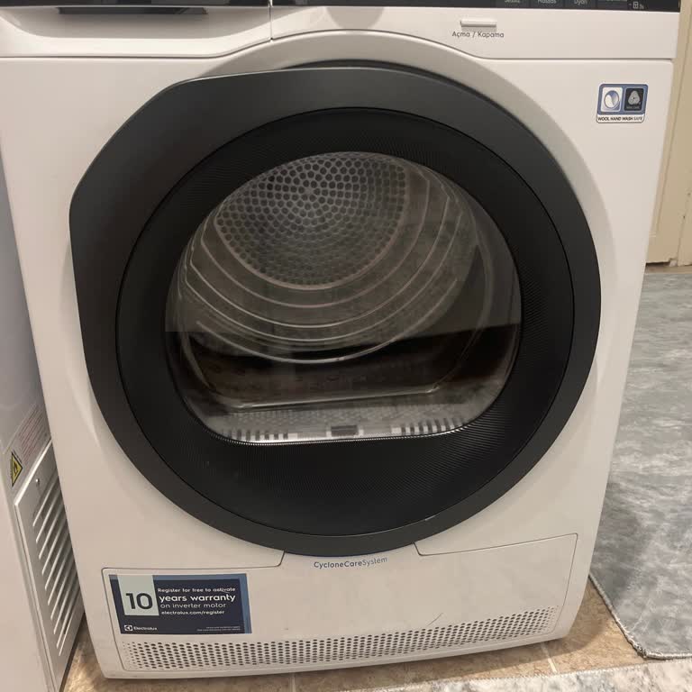 Electrolux Kurutma Makinesinde Tıkanıklık Nedeniyle Aşırı Servis Ücreti Talebi