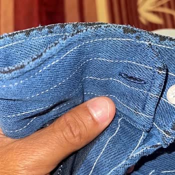 Mavi Gömleğinde Hızlı Renk Solması Ve Tüylenme Değişim Talebi