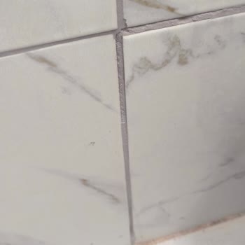 Kara Yapı Malzemeleri | Zonguldak Tamamlanmamış Banyo Tadilatı Ve Kalitesiz İşçilik