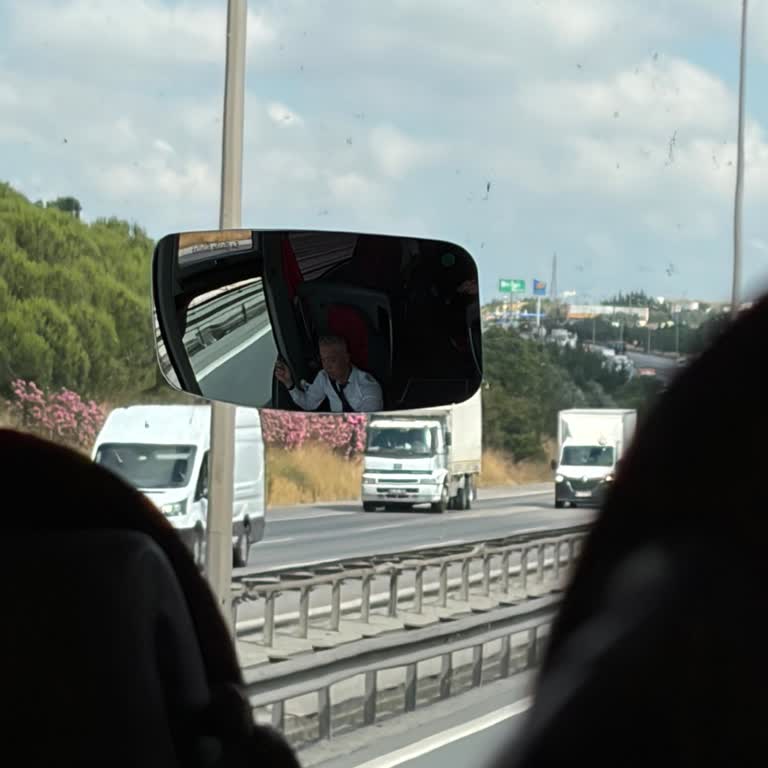 Metro Turizm'de Kaba Personel, Eksik Su Ve Sigara İçen Şoför Nedeniyle Yaşadığım Kötü Yolculuk