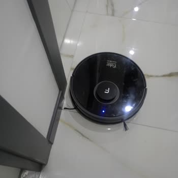 Fakir RS 800 Robot Süpürge Arızalı, Servis Sorunları Ve Kasko Bedeli İçin Değişim Talebi