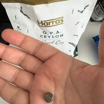Harras Çay Paketi İçinde Metal Düğme Bulunması Tüketiciyi Tehlikeye Attı