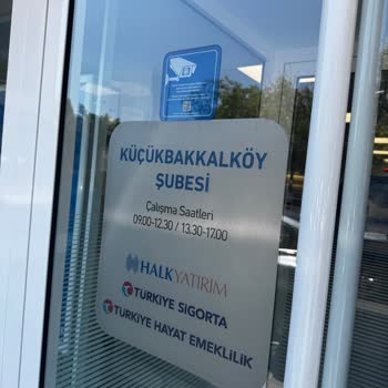 Küçükbakkalköy Şubesinde Tek Vezne Çalışması Müşterileri Uzun Süre Bekletiyor