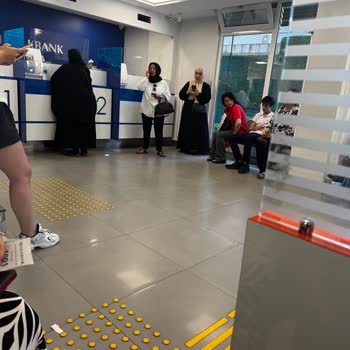 Küçükbakkalköy Şubesinde Tek Vezne Çalışması Müşterileri Uzun Süre Bekletiyor
