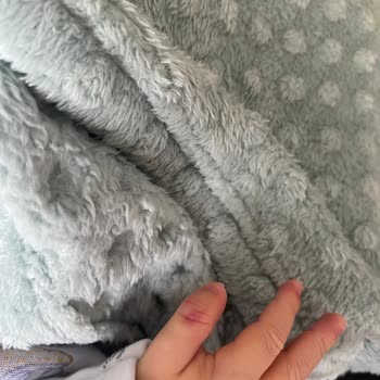 Bebek Elindeki Morluklar İçin Yoğun Bakımda Dikkatsiz Tutum Ve Açıklama Talebi