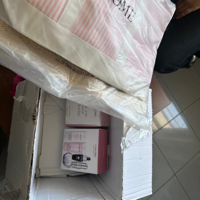 Eksik Parfüm Teslimatı Ve Cevapsız Müşteri Hizmetleri