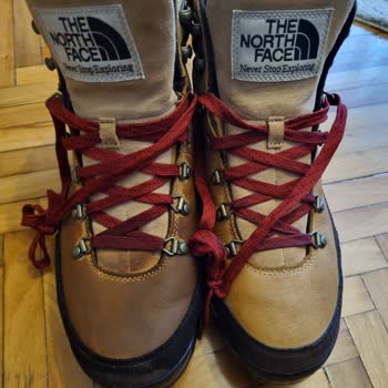 The North Face Ayakkabısının Su Geçirme Problemi Ve İade Talebi