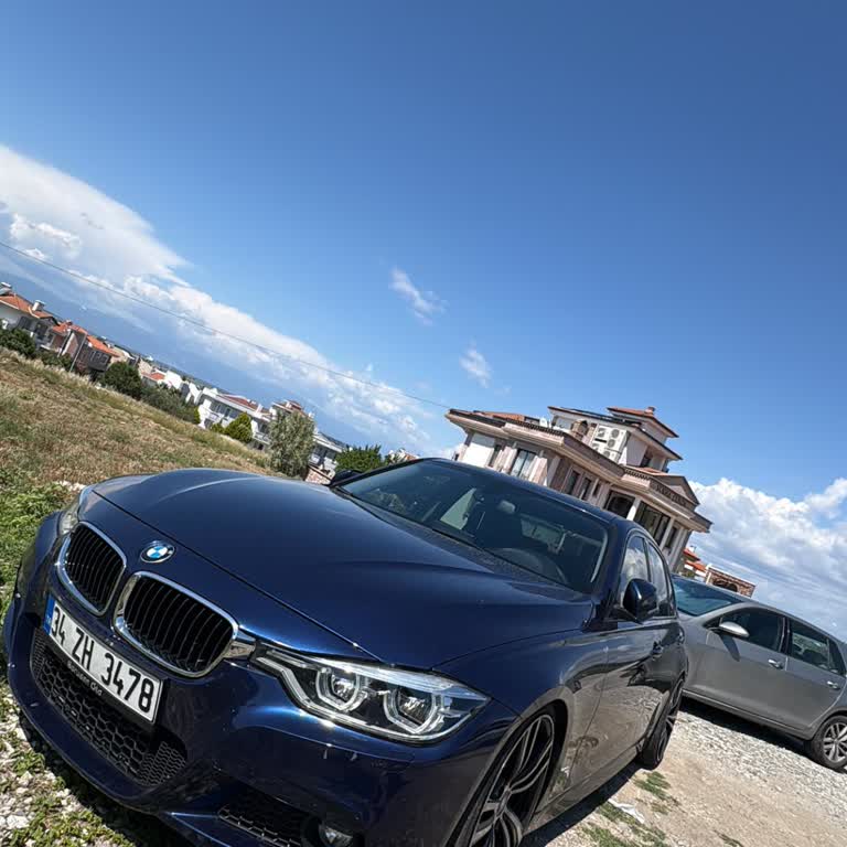 BMW Sunroof Ve Kapı Fitillerinin Kendi Kendine Parçalanması Güvenlik Endişesi