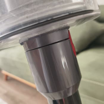 Dyson V15 Boru Bağlantısındaki Tasarım Hatası Ve Ücretsiz Değişim Talebi
