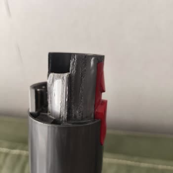 Dyson V15 Boru Bağlantısındaki Tasarım Hatası Ve Ücretsiz Değişim Talebi