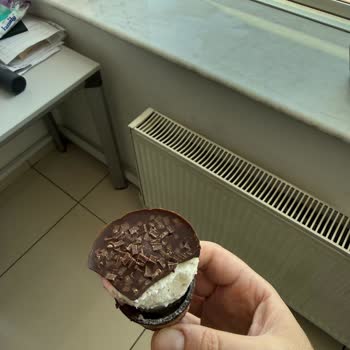 Algida Cornetto Disc Dondurmasının Yarı Boş Olması Ve Çözüm Sunulmuyor