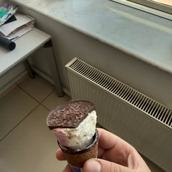 Algida Cornetto Disc Dondurmasının Yarı Boş Olması Ve Çözüm Sunulmuyor