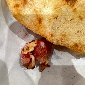 Günaydın Köfte & Döner Şubesinde Çiğ Et Döner ve Sağlık Riski Nedeniyle İade Talebi