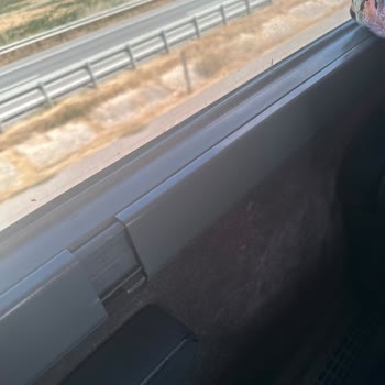 Kliması Çalışmayan Ve Yanlış Koltuk Ataması Olan Otobüste Sağlık Ve Güvenlik Tehlikesi