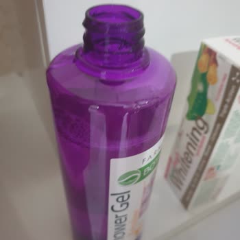 Farmasi Shower Gel Leaked All Over My Order