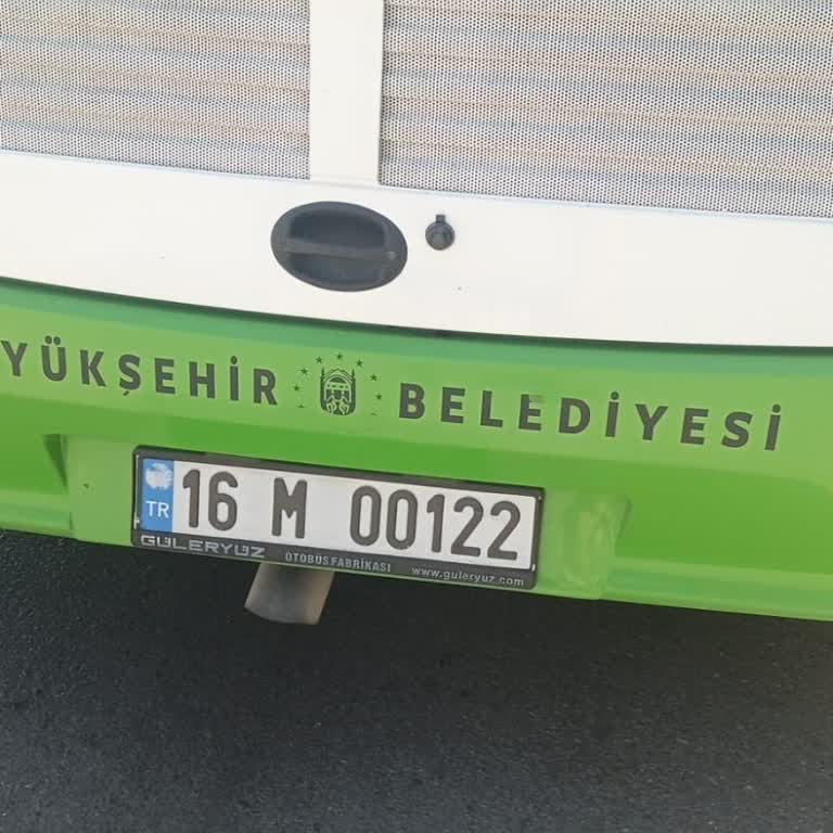 Şoförün Durağa Durmaması Ve Kapıyı Açmaması
