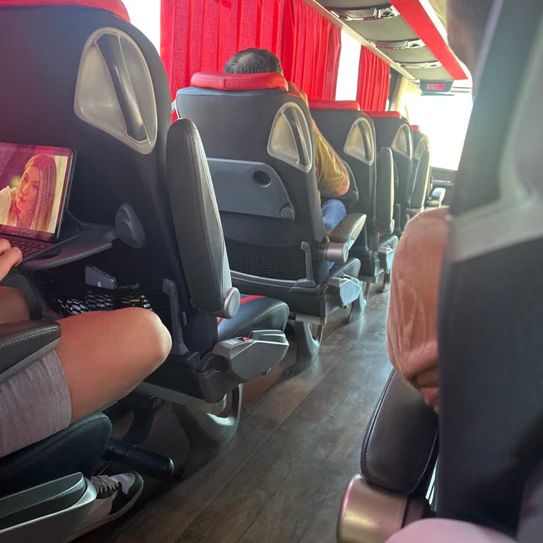 Yanlış Koltuk, Çalışmayan Klima Ve İade Talebi