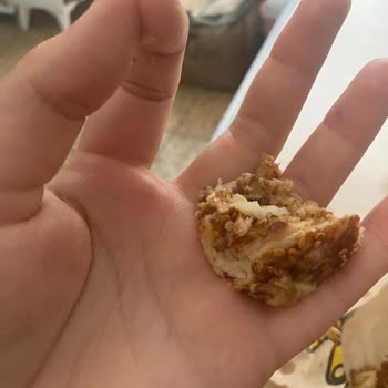 Oli Market’te Simitte Saç Kılı Görmek Hijyen İhlali